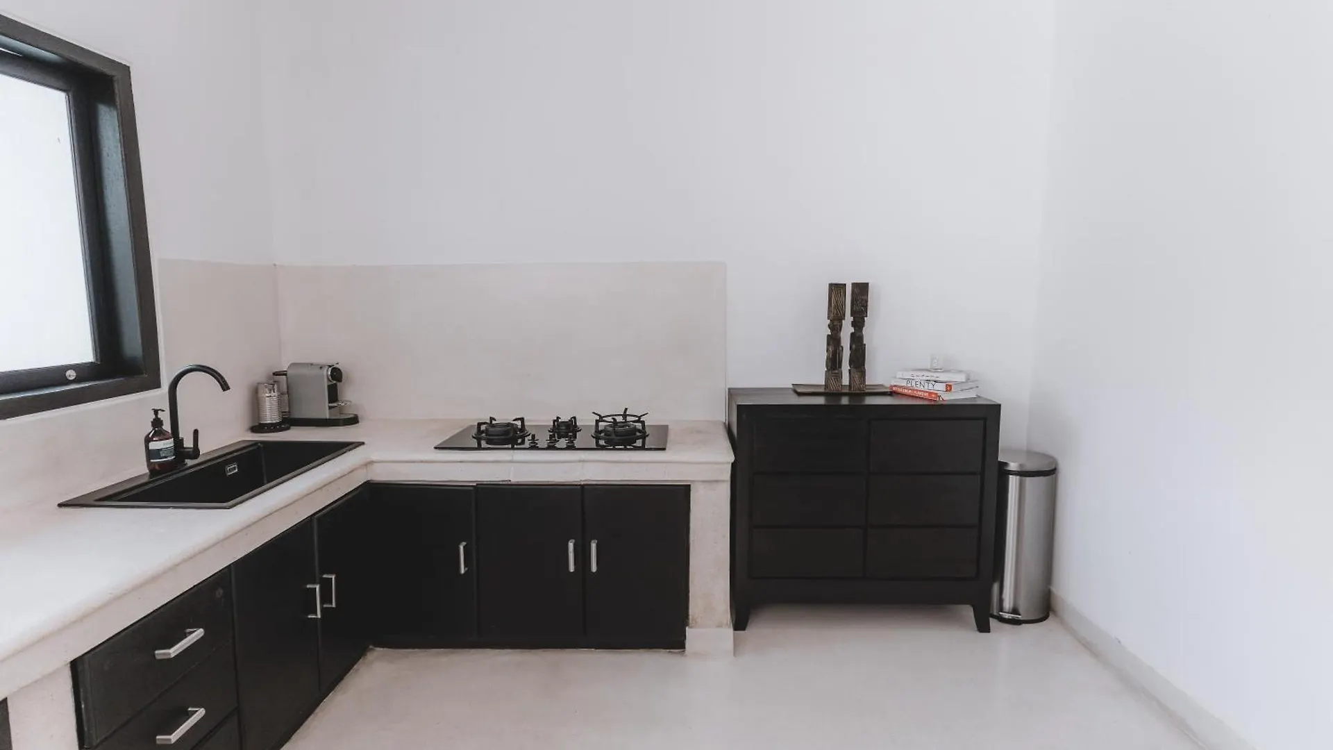 Villa Manis Kecil スミニャック 0*,